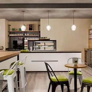 Hotel Super 8 By Wyndham Mitte, Amburgo